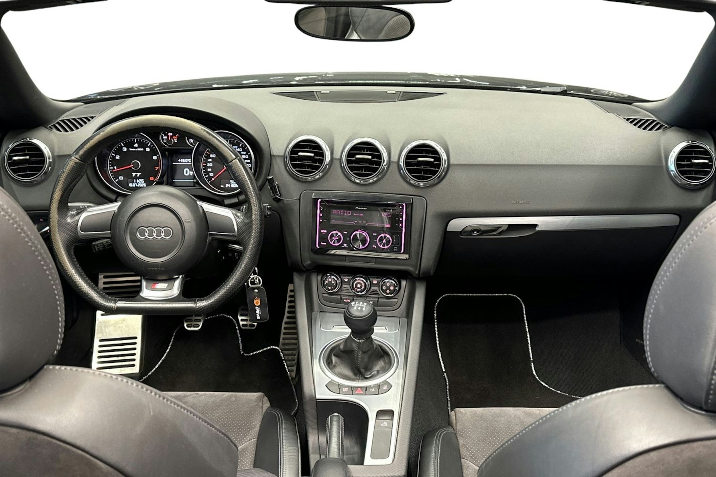 musta Audi TT 2008 kuva 10.