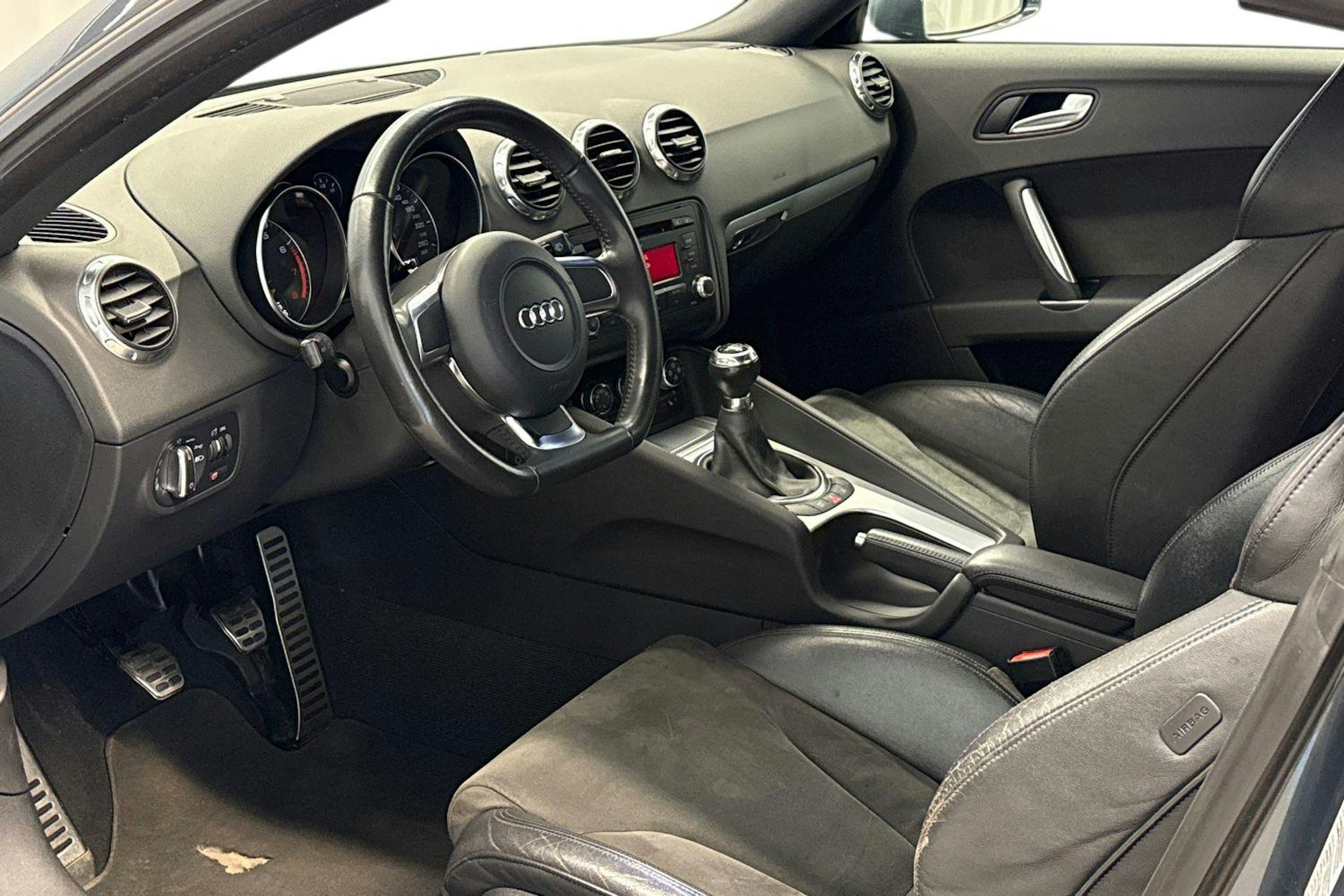 harmaa Audi TT 2009 kuva 7.