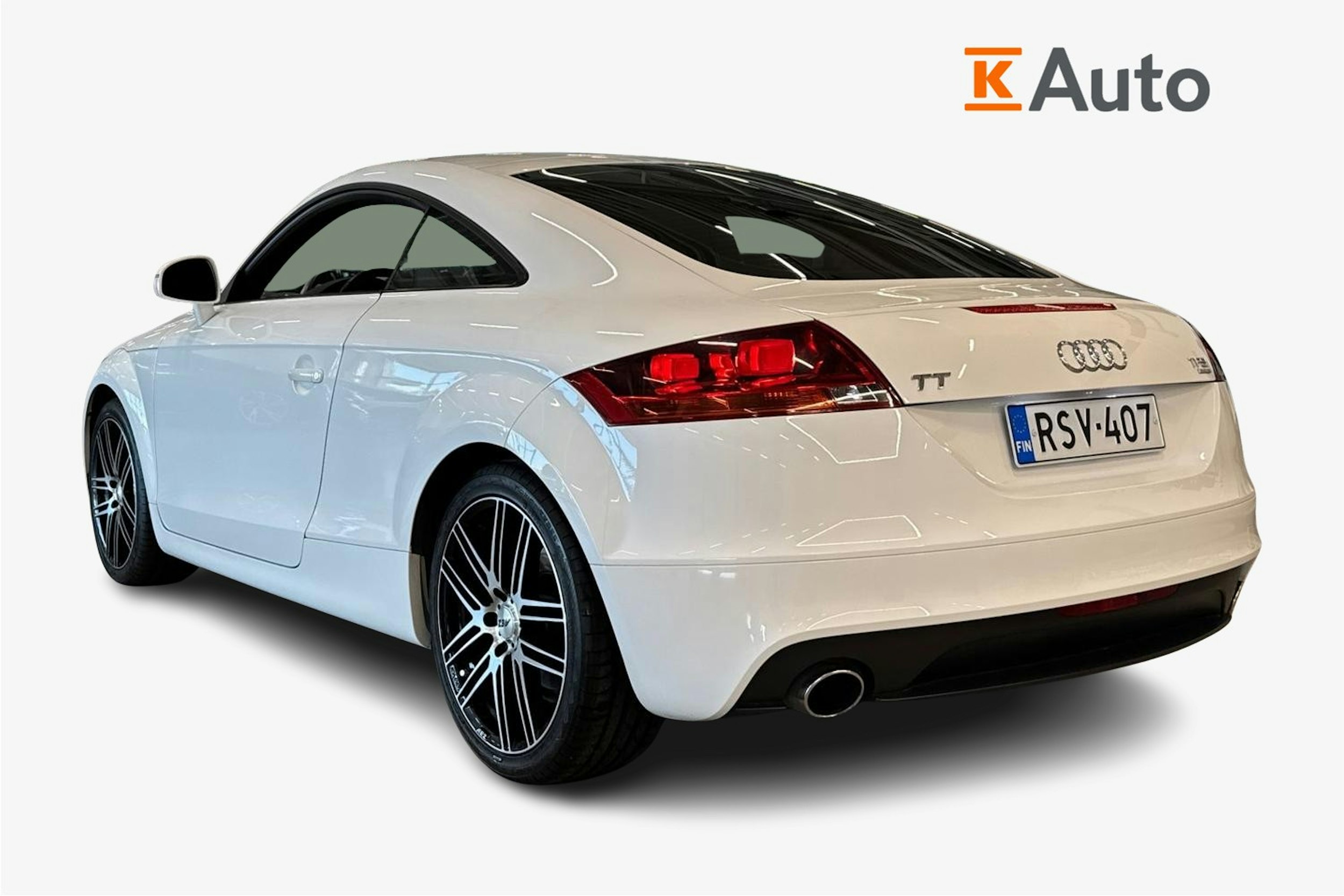 valkoinen Audi TT 2010 kuva 2.