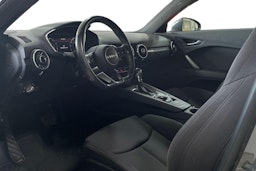 Harmaa Audi TT 2015 kuva 7.