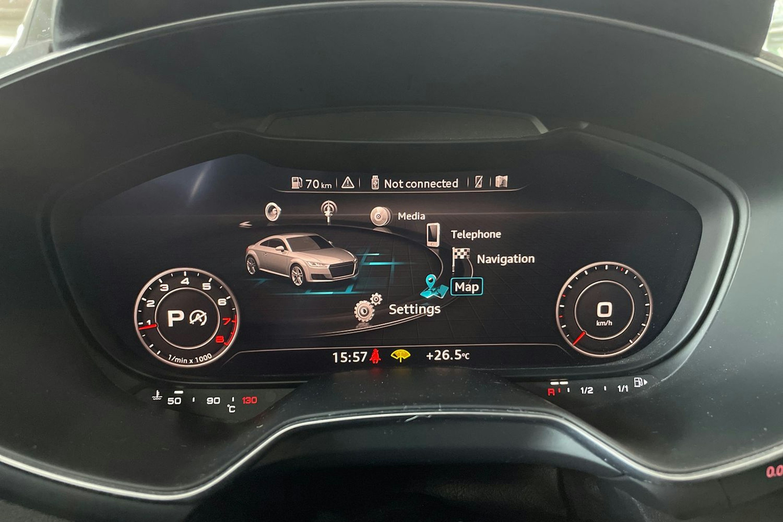 Harmaa Audi TT 2015 kuva 14.