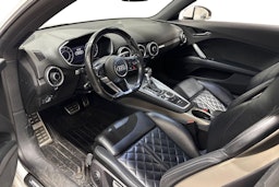 valkoinen Audi TT 2015 kuva 3.