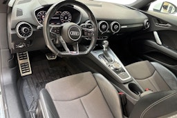 Valkoinen Audi TT 2017 kuva 6.