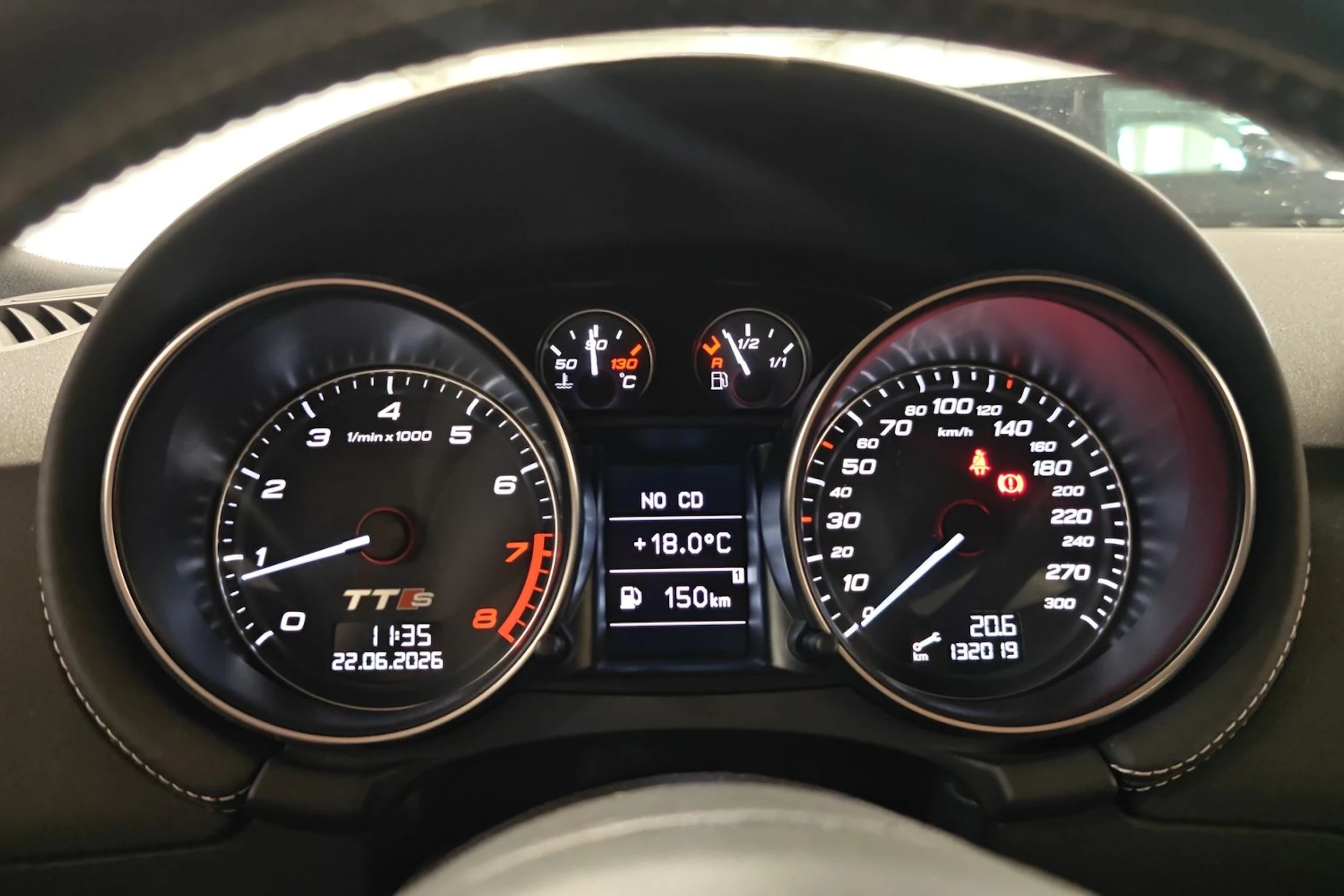 punainen Audi TTS 2008 kuva 5.