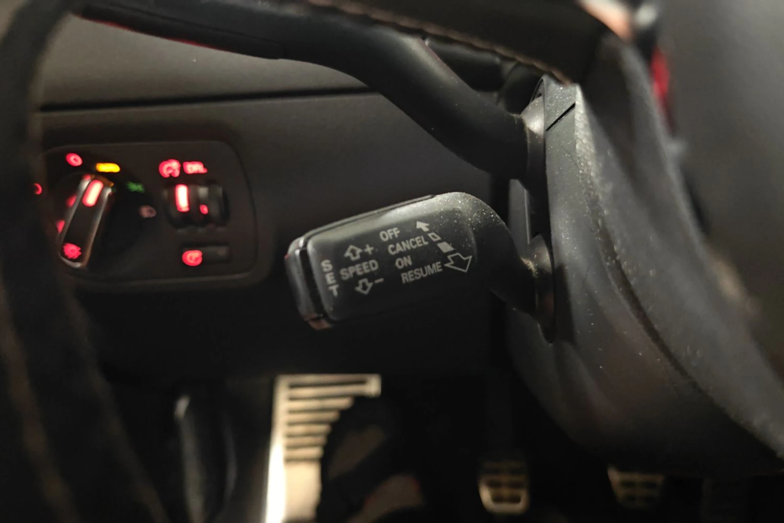 punainen Audi TTS 2008 kuva 7.