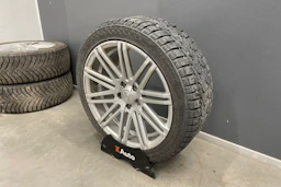 punainen Audi TTS 2008 kuva 11.