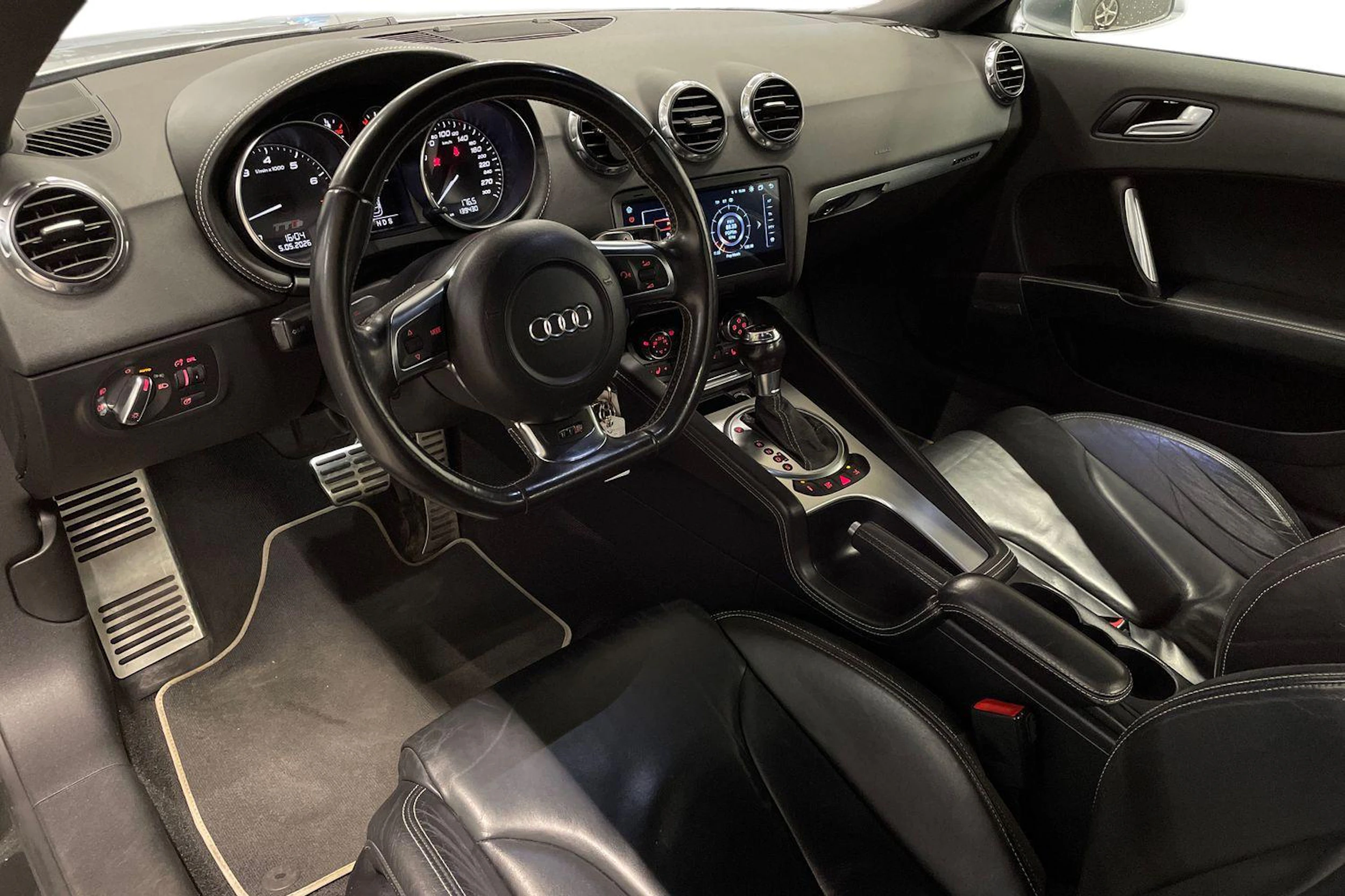 harmaa Audi TTS 2009 kuva 8.