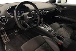 Musta Audi TTS 2016 kuva 7.