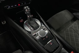 Musta Audi TTS 2016 kuva 22.