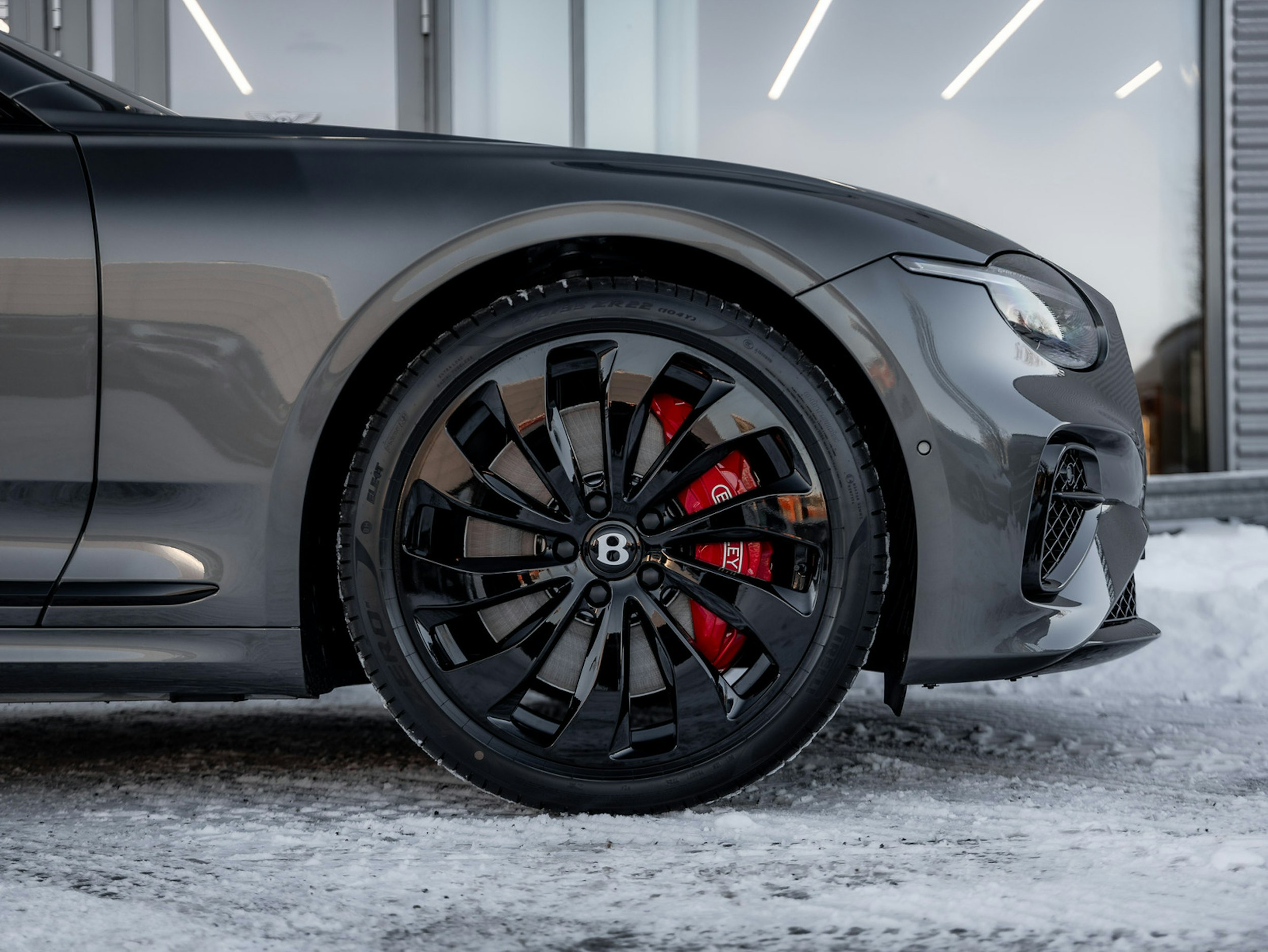 granite Bentley Continental GT 2026 kuva 6.