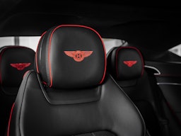 granite Bentley Continental GT 2026 kuva 13.