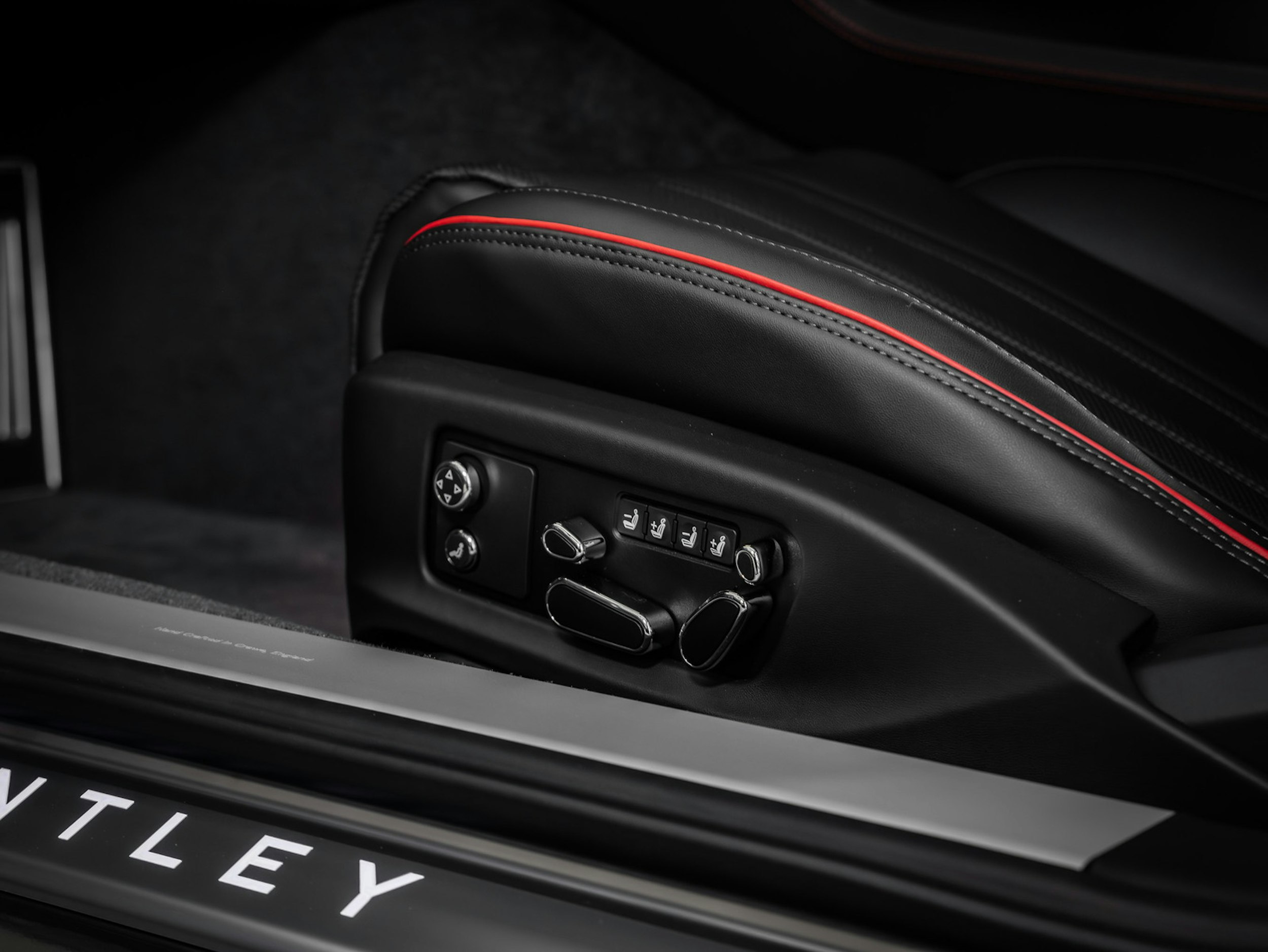 granite Bentley Continental GT 2026 kuva 14.