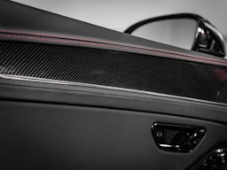 granite Bentley Continental GT 2026 kuva 19.