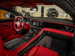 Bentley Continental GT 2026 kuva 8.