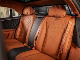 beluga Bentley Flying Spur 2026 kuva 9.