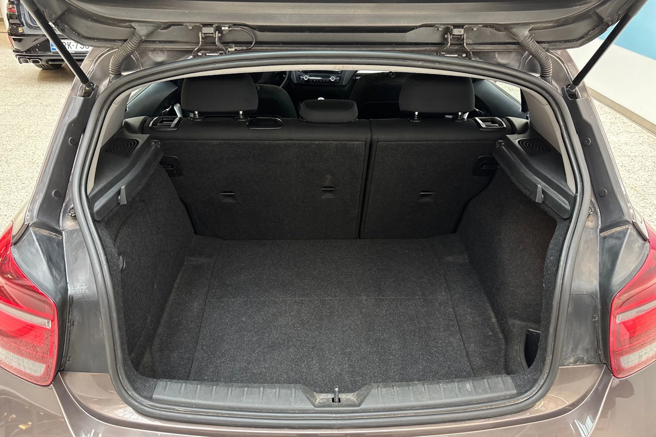 met. ruskea (beige) BMW 114 2013 kuva 12.