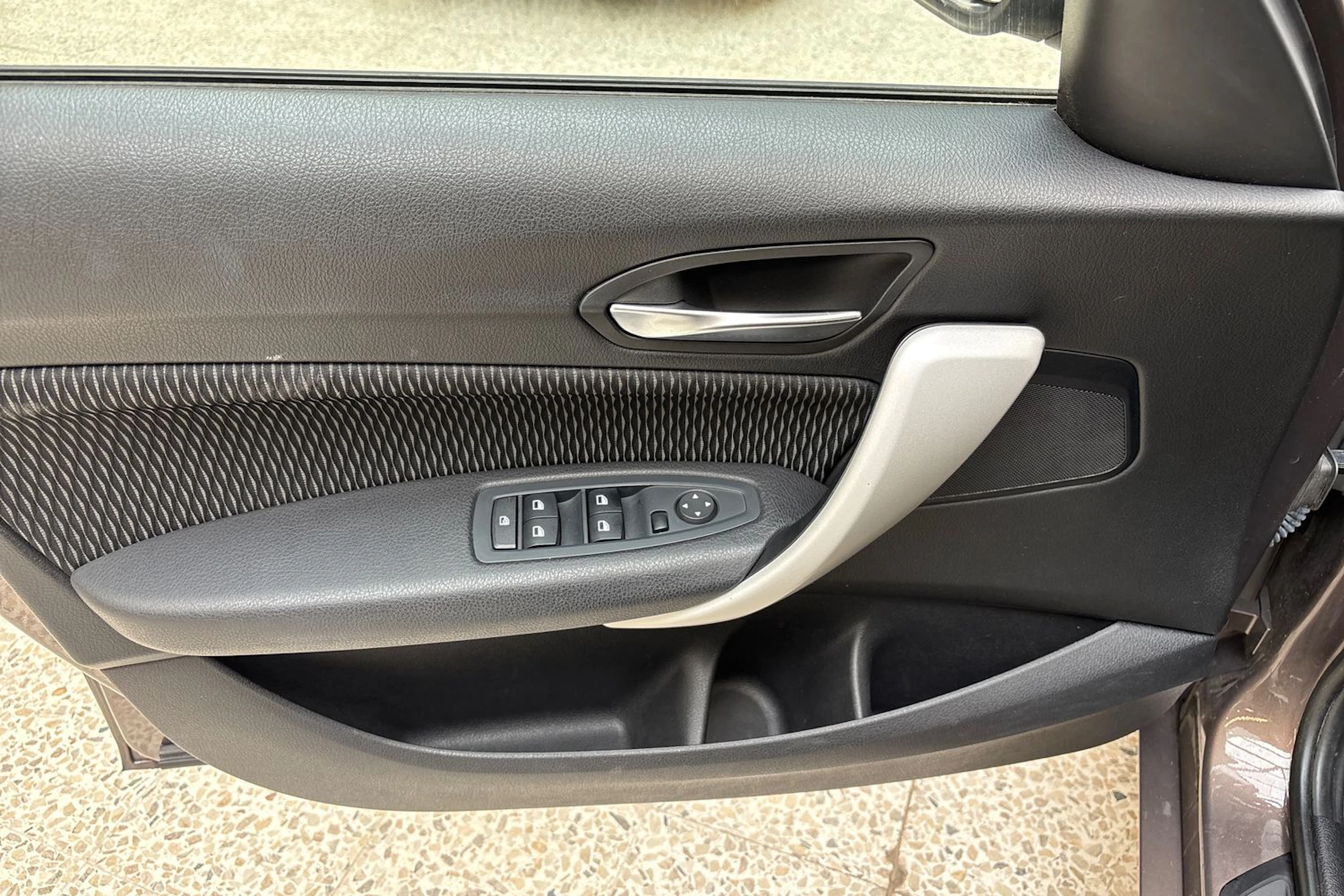 met. ruskea (beige) BMW 114 2013 kuva 13.