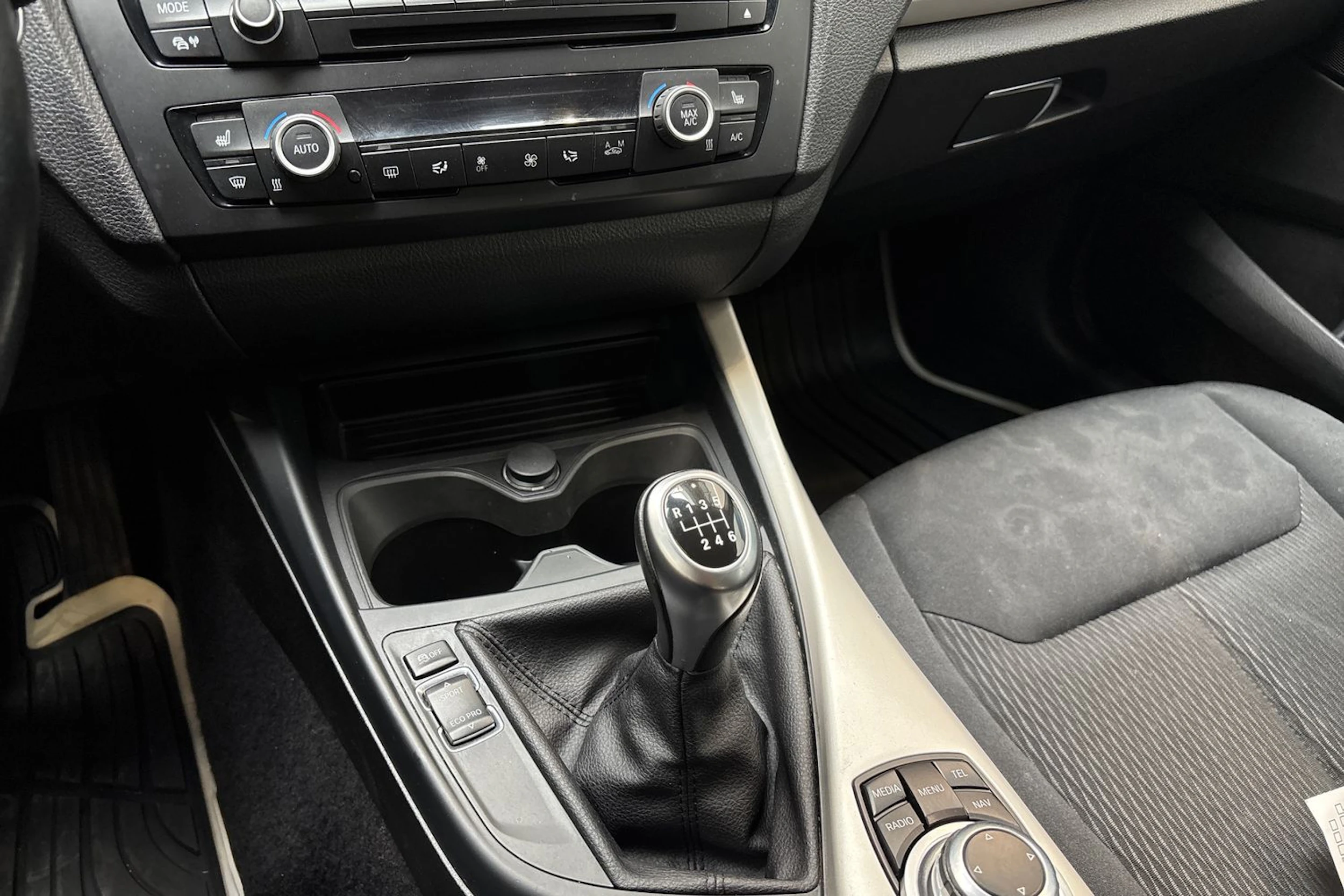 met. ruskea (beige) BMW 114 2013 kuva 18.