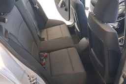 hopea BMW 116 2006 kuva 8.