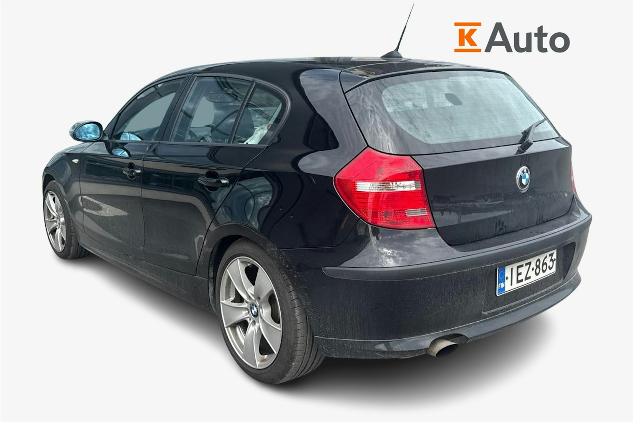 musta BMW 116 2007 kuva 2.