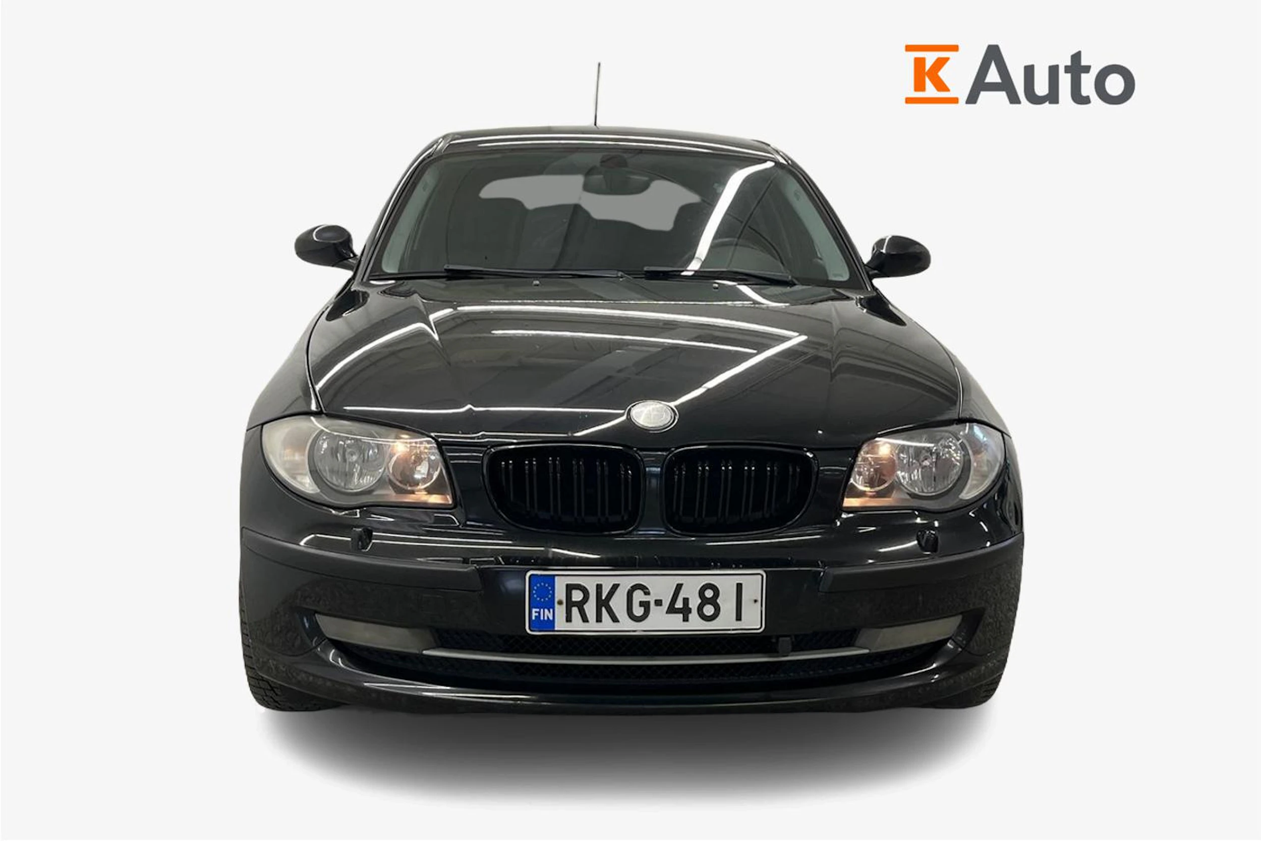 Musta BMW 116 2007 kuva 4.