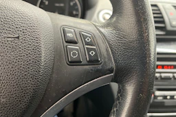 Musta BMW 116 2007 kuva 10.