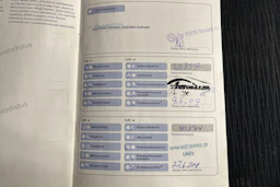 Musta BMW 116 2007 kuva 20.