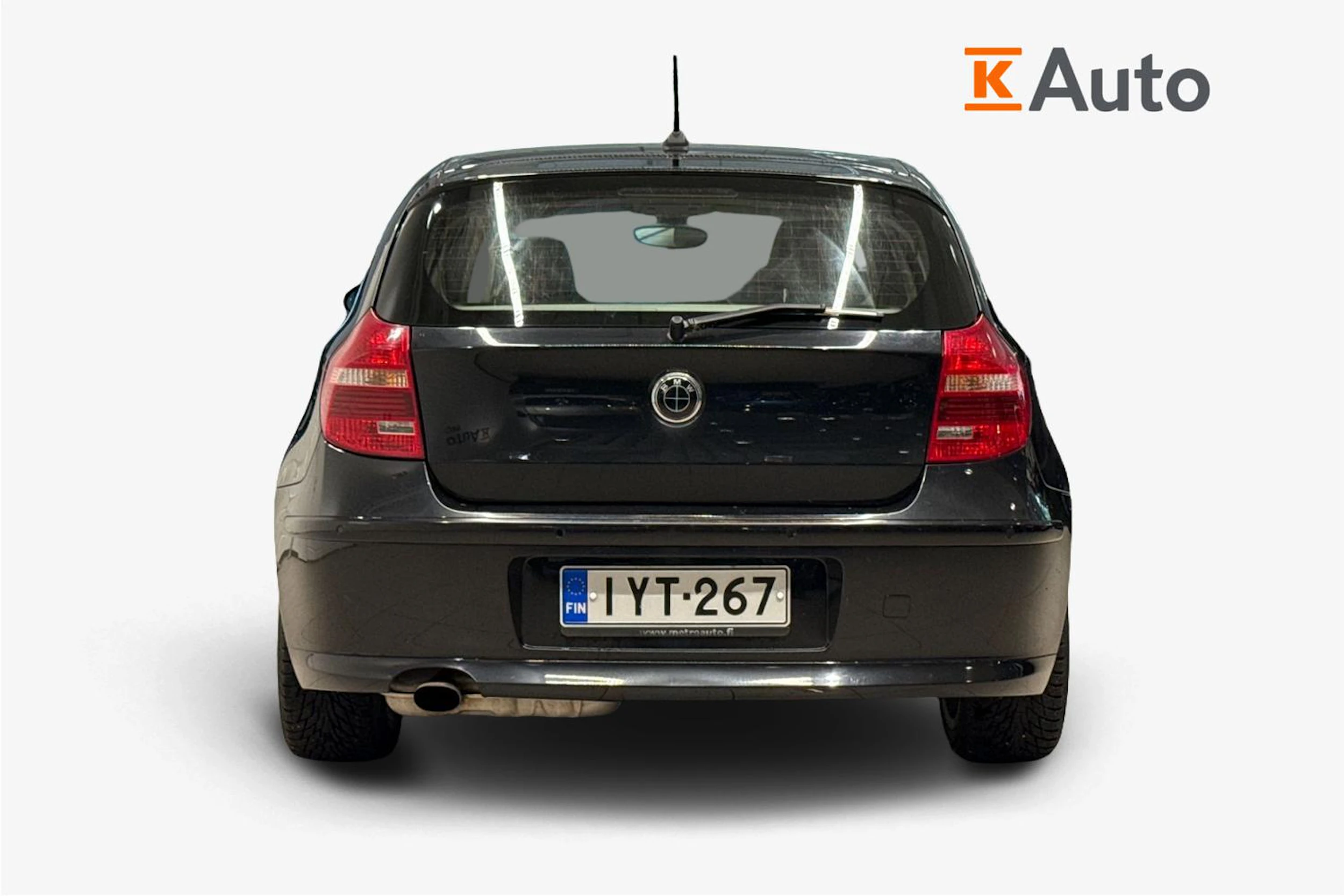 Musta BMW 116 2008 kuva 4.