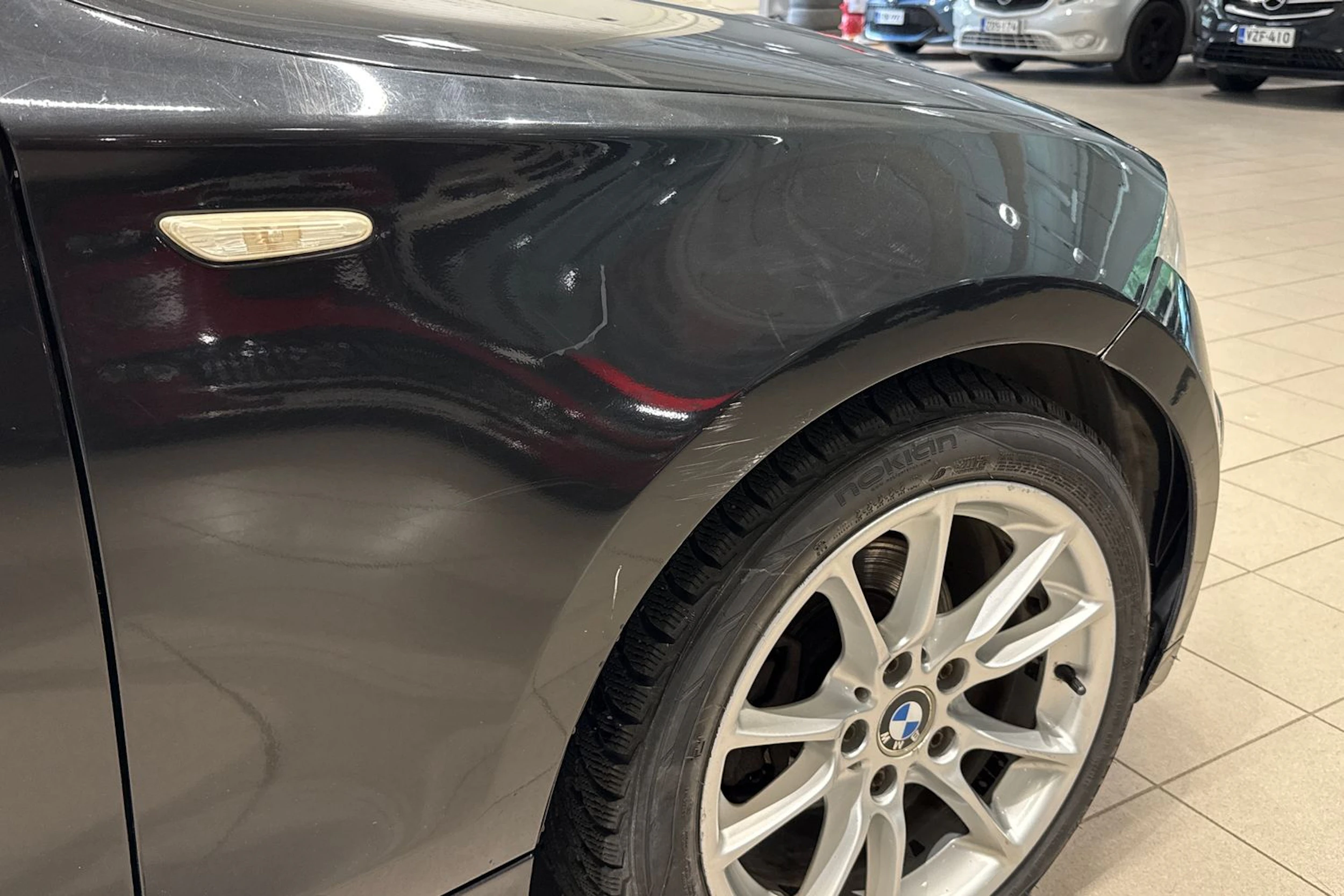Musta BMW 116 2008 kuva 23.