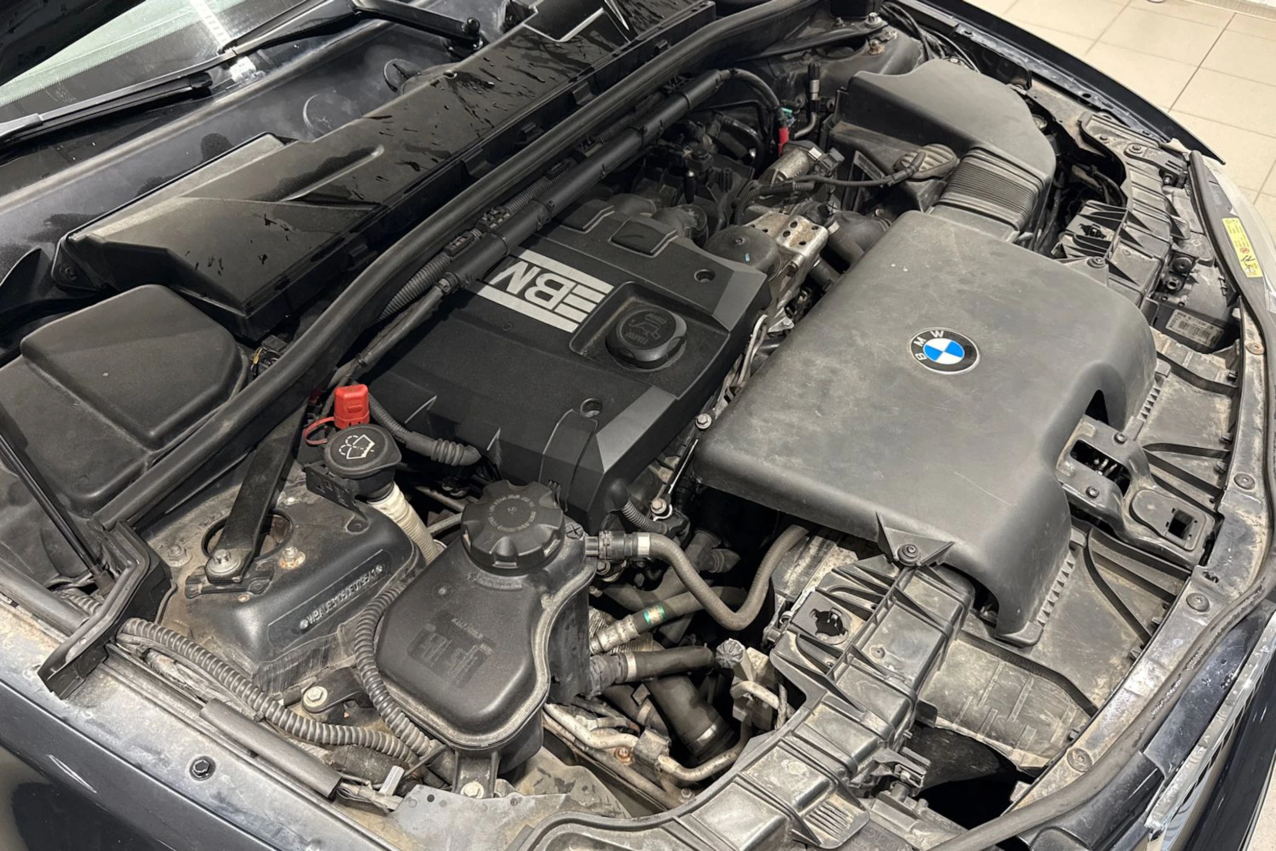 Musta BMW 116 2008 kuva 29.