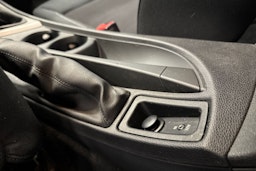 musta BMW 116 2009 kuva 25.