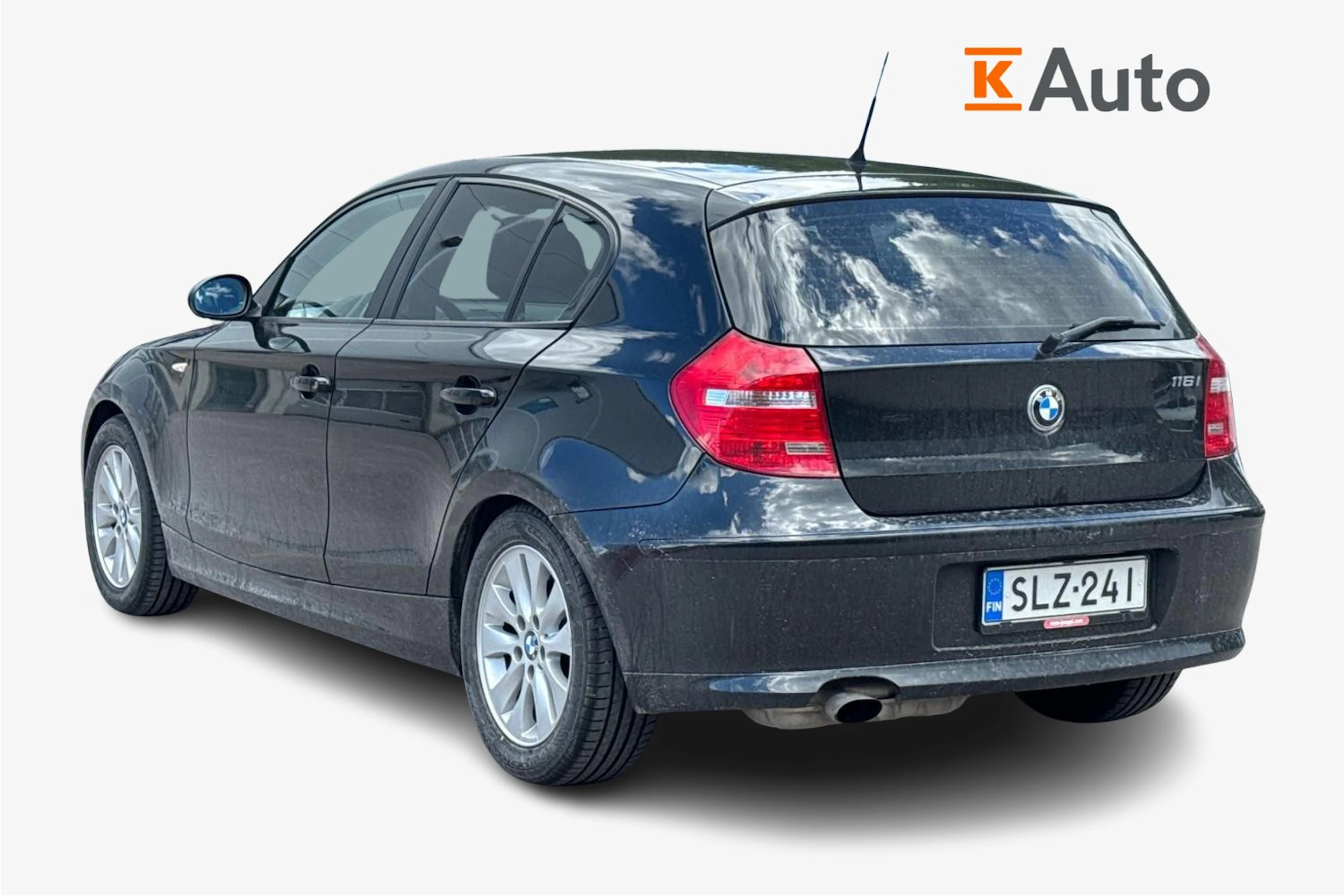 musta BMW 116 2009 kuva 2.