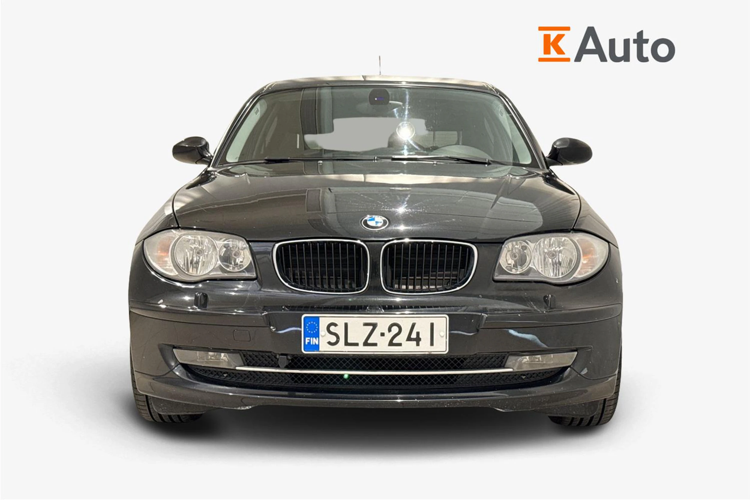 musta BMW 116 2009 kuva 4.