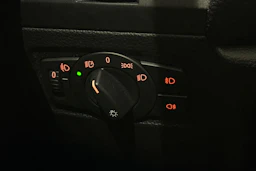 musta BMW 116 2009 kuva 21.