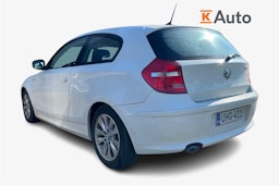 valkoinen BMW 116 2010 kuva 2.