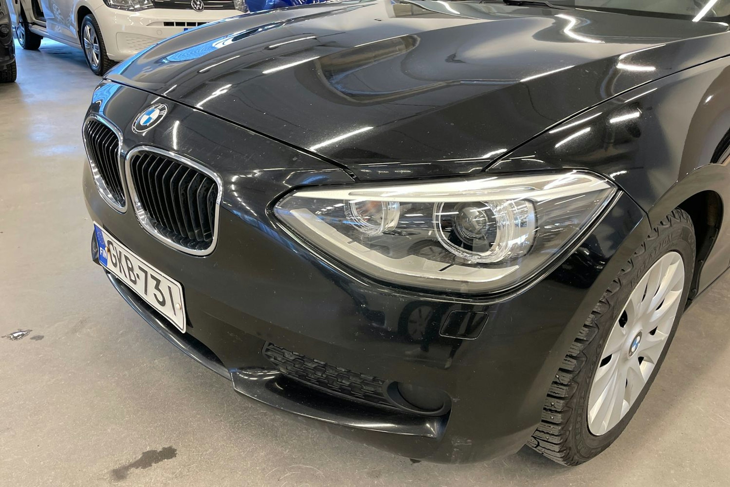 musta BMW 116 2011 kuva 36.