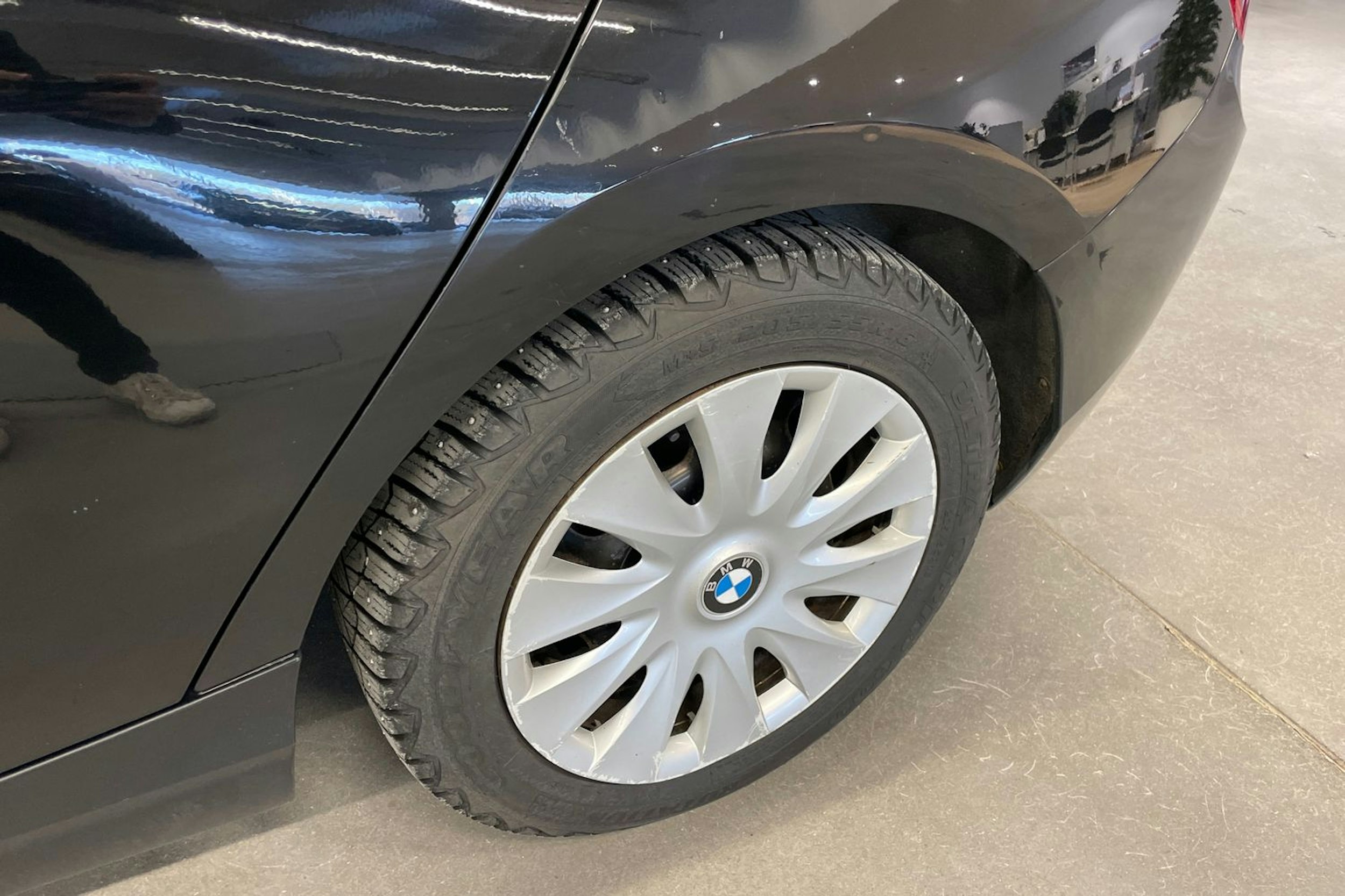 musta BMW 116 2011 kuva 44.