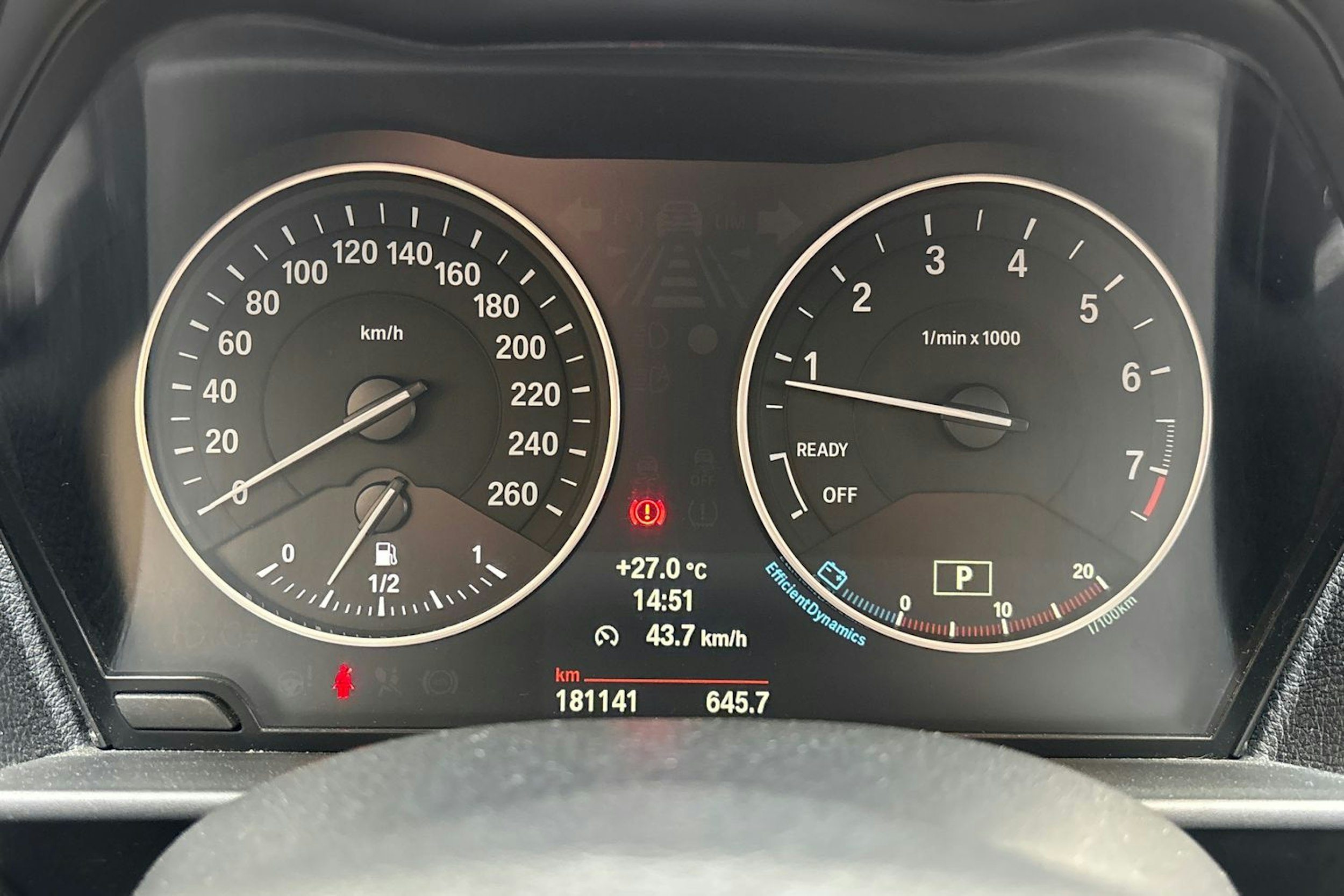 musta BMW 116 2012 kuva 21.