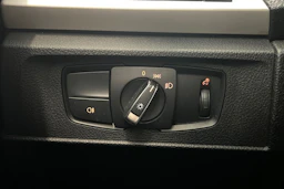 sininen BMW 116 2012 kuva 22.