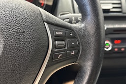 sininen BMW 116 2012 kuva 16.