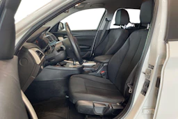 valkoinen BMW 116 2013 kuva 6.