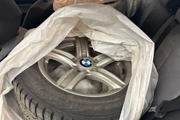 hopea BMW 116 2013 kuva 7.