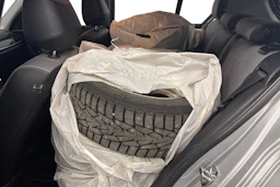 hopea BMW 116 2013 kuva 8.