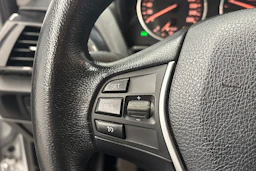hopea BMW 116 2013 kuva 18.
