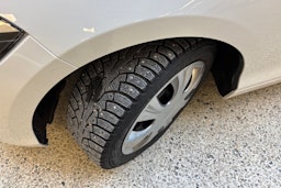 valkoinen BMW 116 2013 kuva 13.