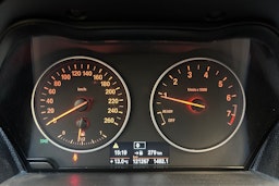 valkoinen BMW 116 2013 kuva 17.