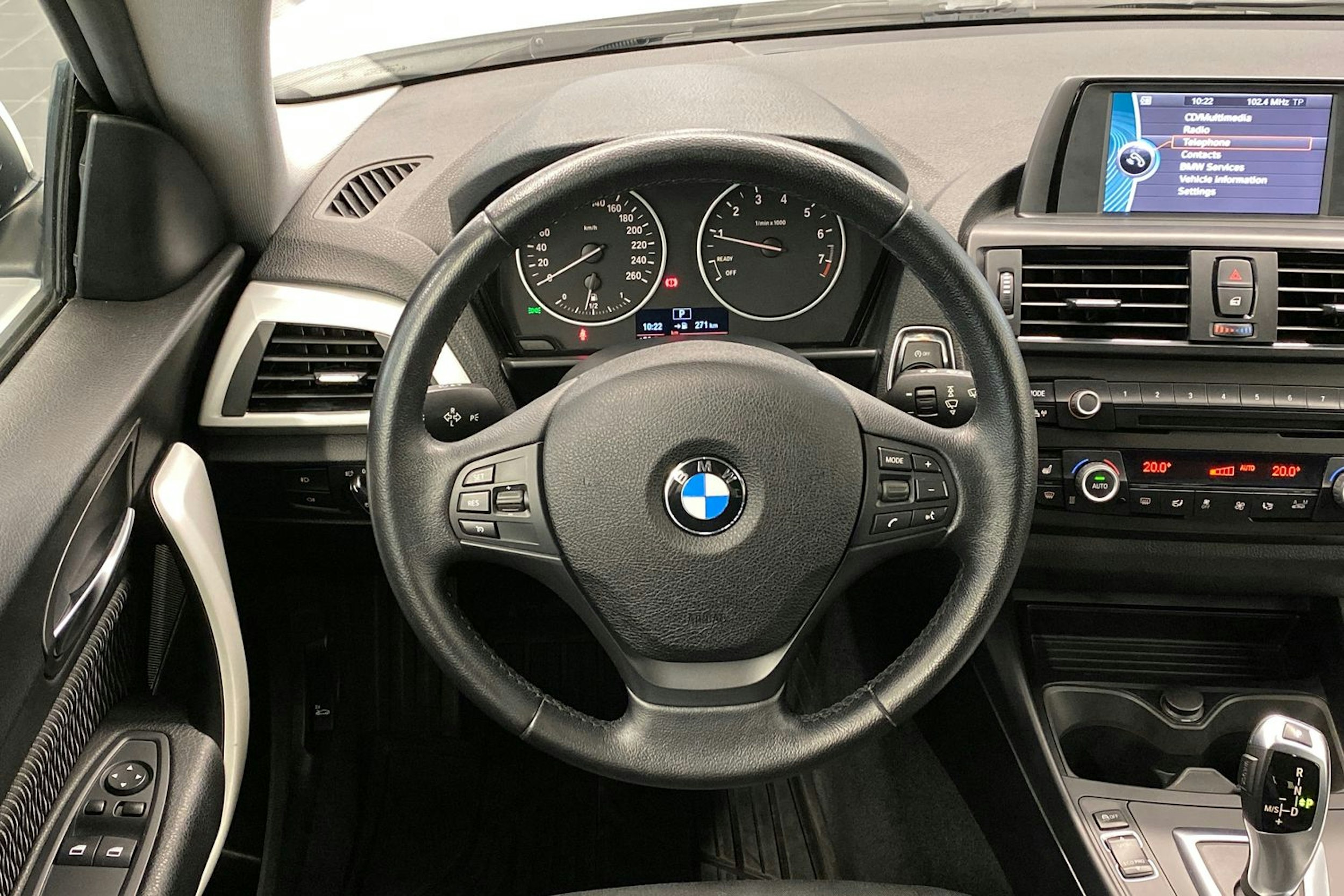 valkoinen BMW 116 2013 kuva 17.