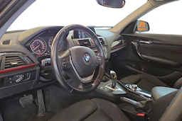 musta BMW 116 2014 kuva 6.