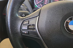 musta BMW 116 2014 kuva 14.