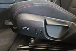 musta BMW 116 2014 kuva 22.